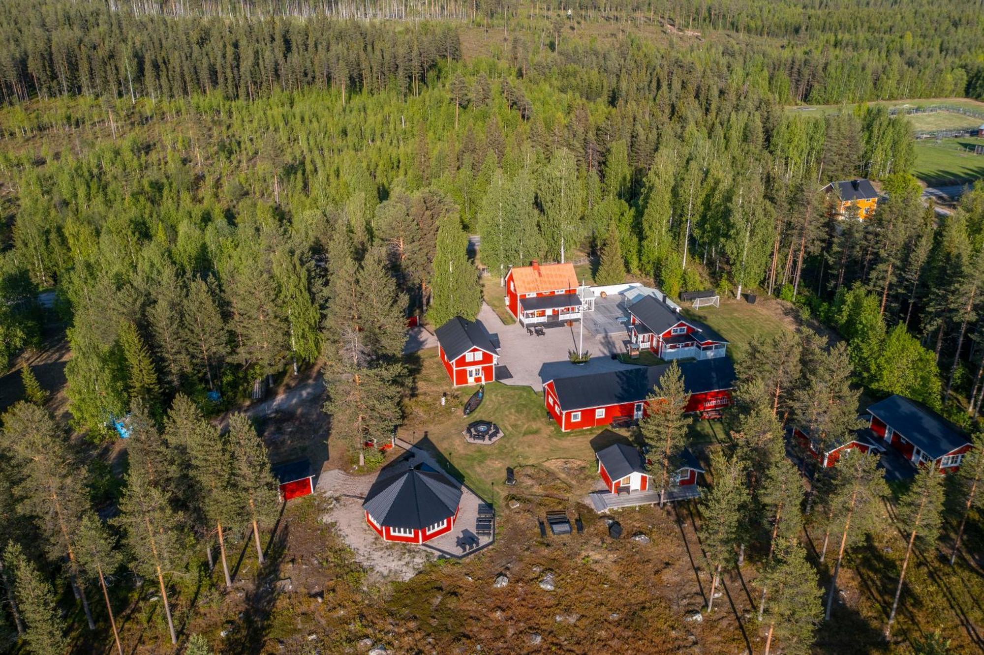 Вилла Arctic Ranch Overkalix Экстерьер фото